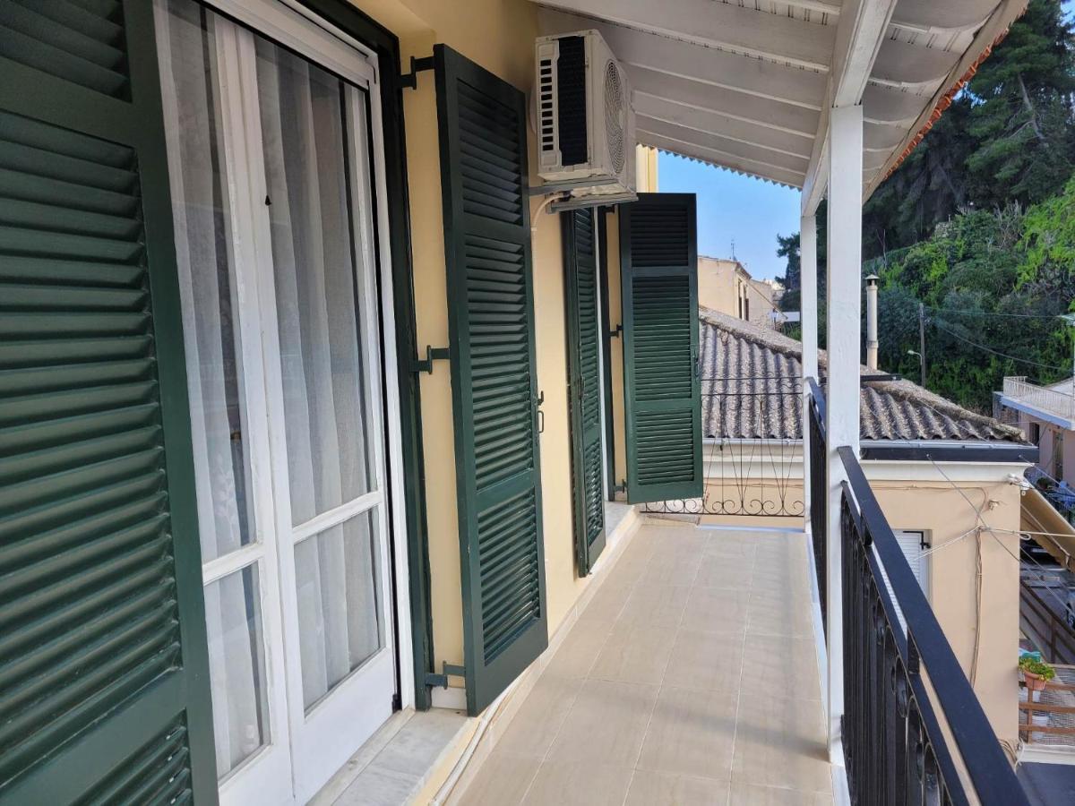 Kiki'S Penthouse Apartment Corfu  Exterior photo