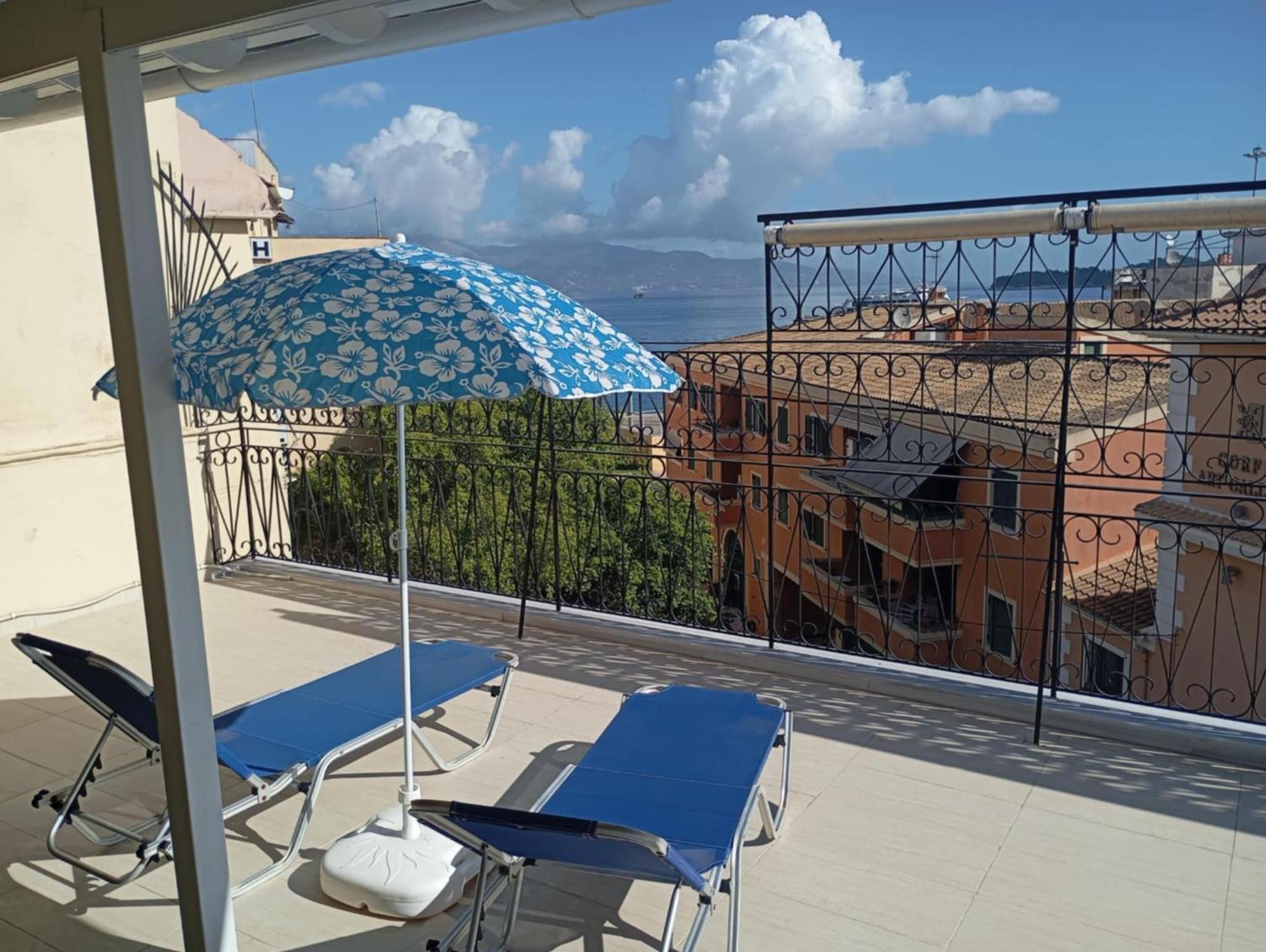 Kiki'S Penthouse Apartment Corfu  Exterior photo