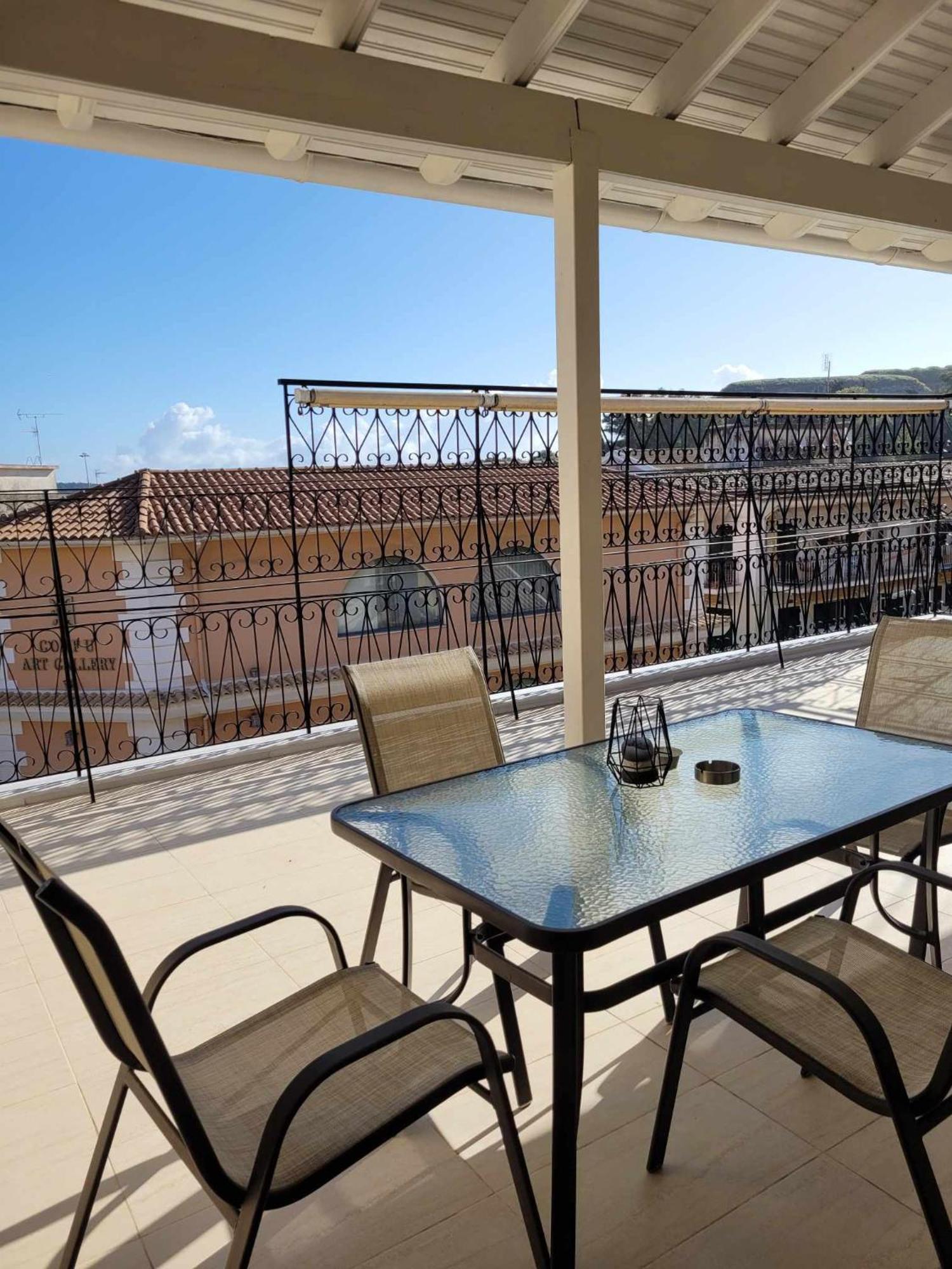 Kiki'S Penthouse Apartment Corfu  Exterior photo